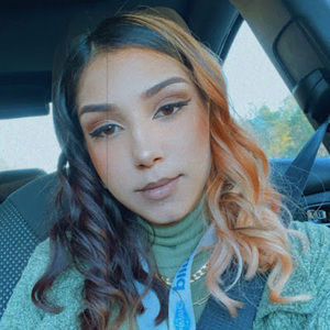 Meet your Posher, Aleena